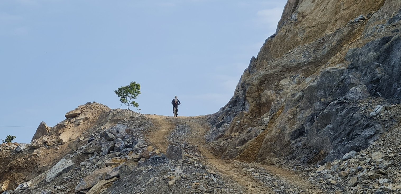 Epic 15-Day Ha Giang to Sapa Mountain Bike Tour